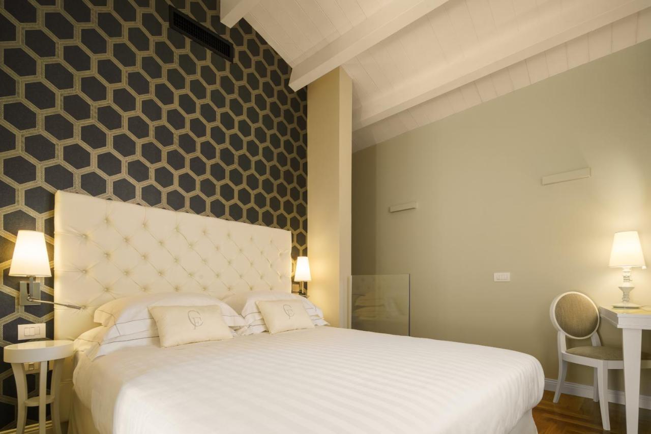 Boutique Hotel Carlo Felice Cagliari Luaran gambar